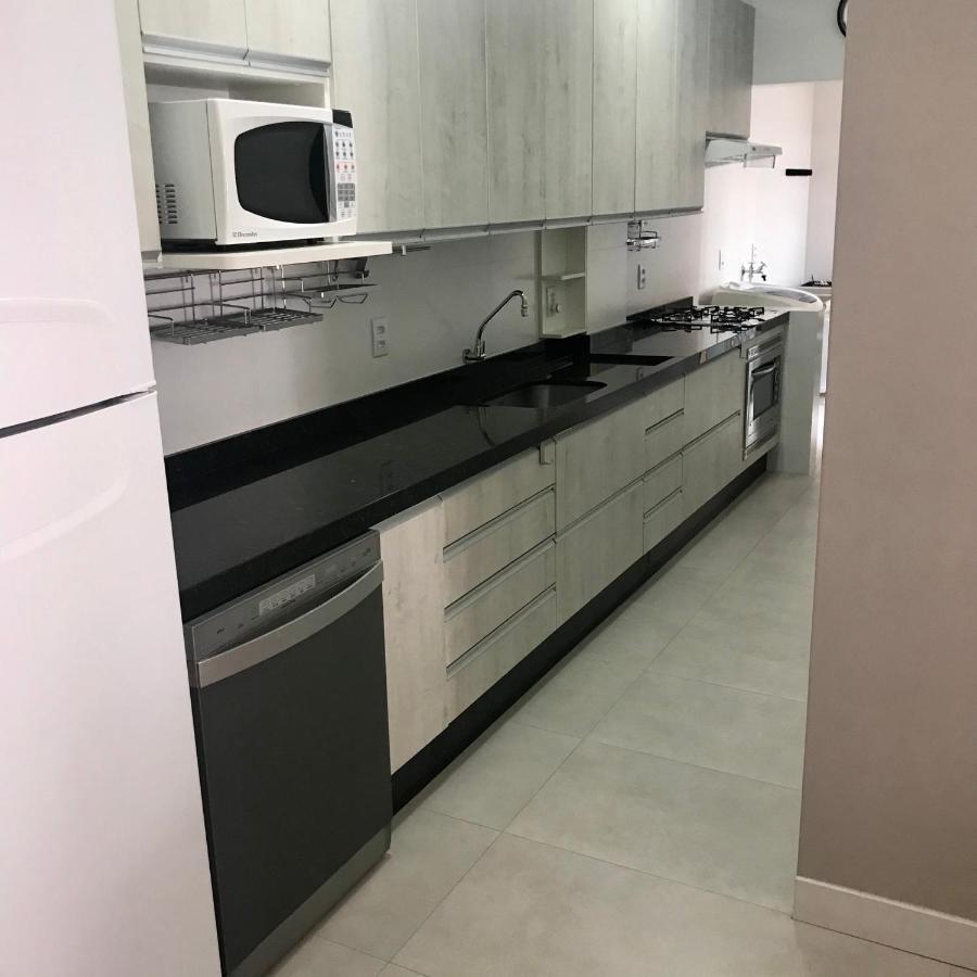 Apartamento B Camboriu Praia, Amplo, Confortavel E Economico